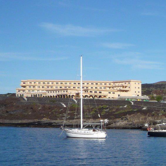 Vv 122 Con Balcon En Primera Linea De Mar La Restinga Exterior foto
